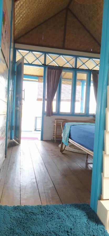 Moyo Island Resort エクステリア 写真