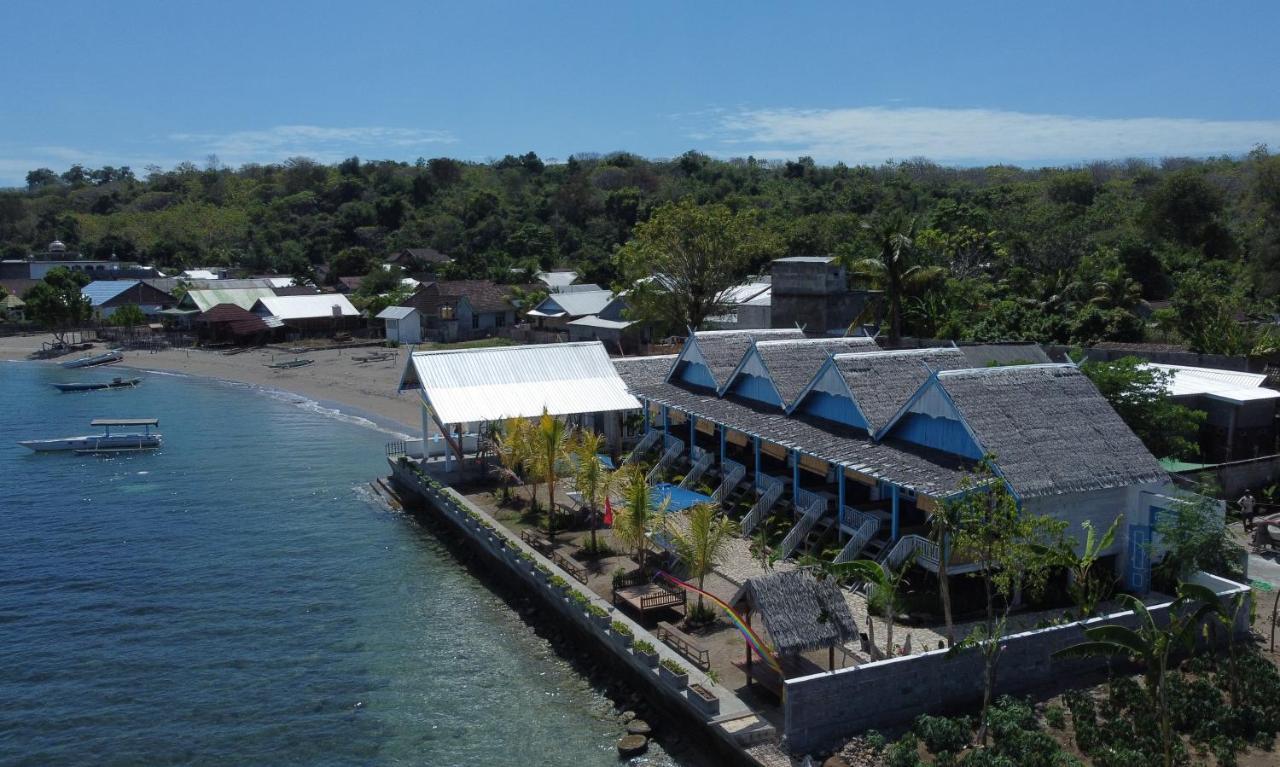 Moyo Island Resort エクステリア 写真